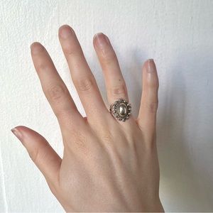Unique vintage sterling silver ring